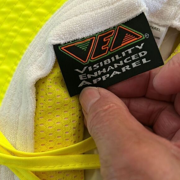 High Visibility Bucket Hat - Picture 4 of 7